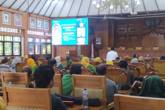 Rapat Evaluasi Pengelolaan Pengaduan Tahun 2024: Komitmen Pemerintah Daerah Tingkatkan Layanan Publik