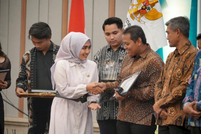 KIP Jateng Awards 2024, Pemkab Klaten Pertahankan Predikat Informatif